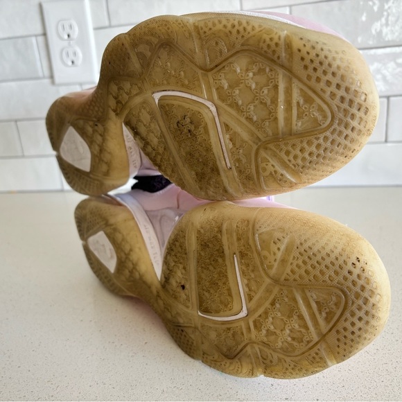 Size 11.5 Nike LeBron 9 Regal Pink Mens Basketball Shoes Sneakers EUC Limited Ed - Picture 11 of 11